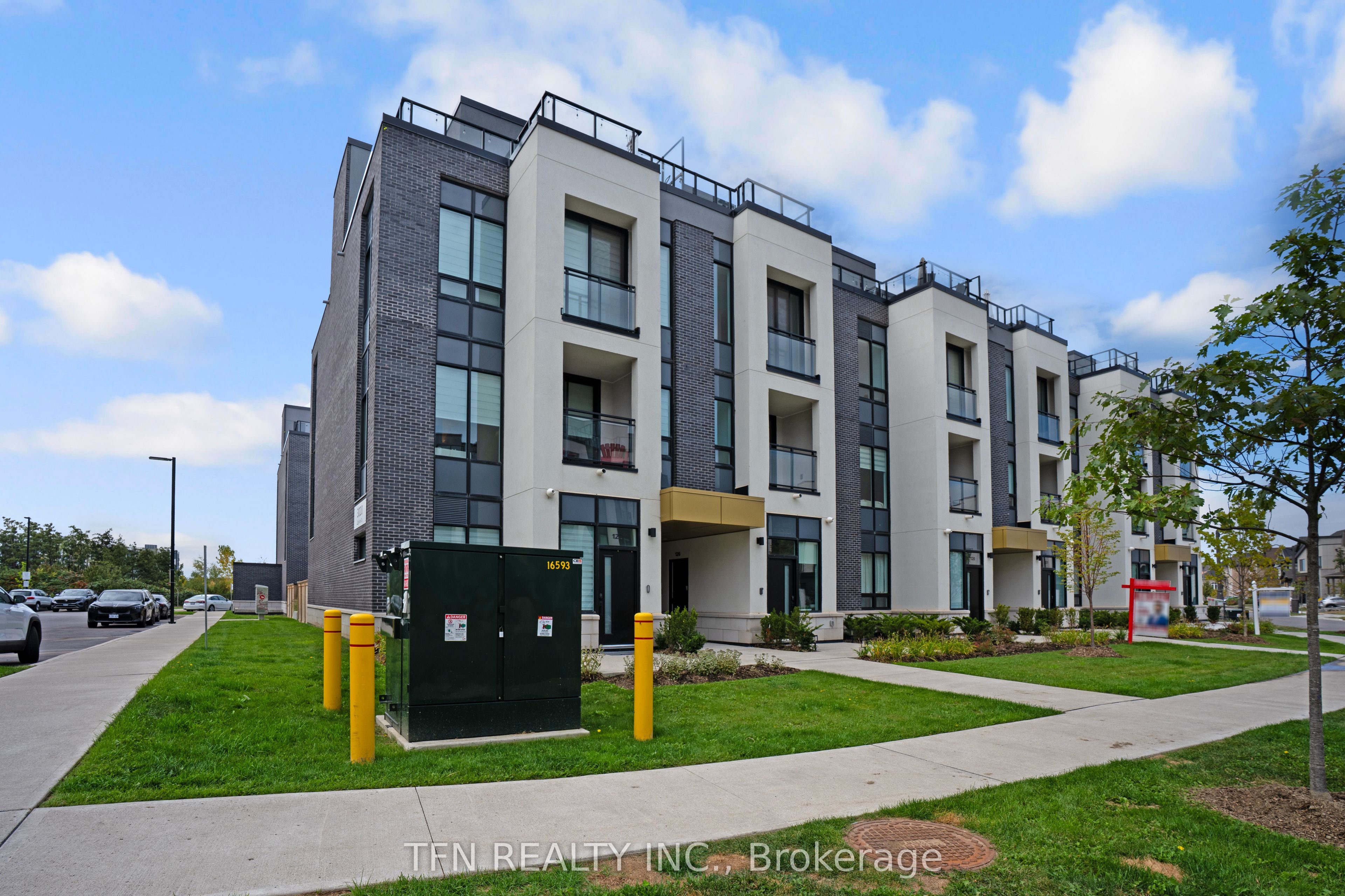 3020 Trailside Drive 127