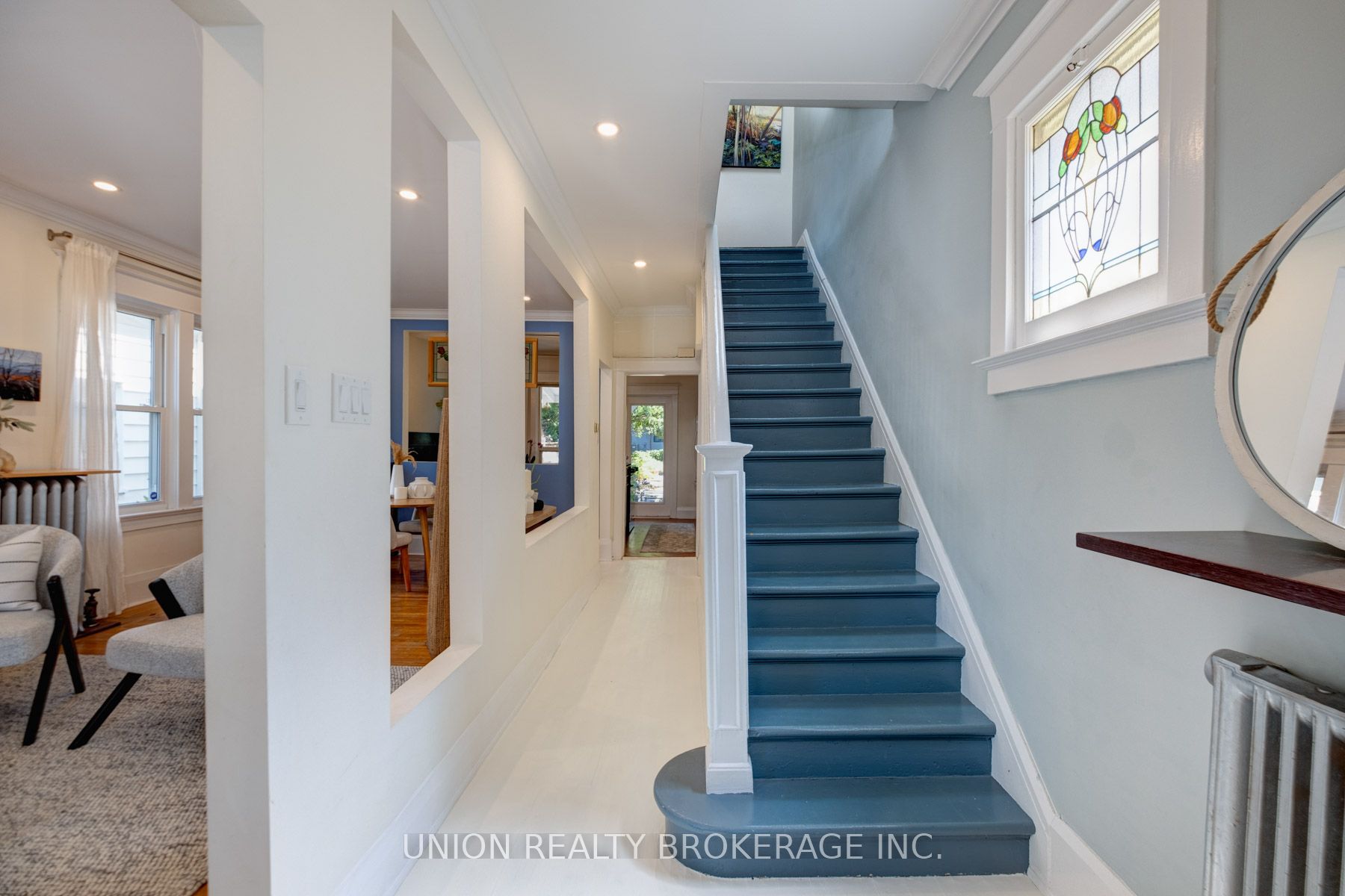 69 King Edward Avenue