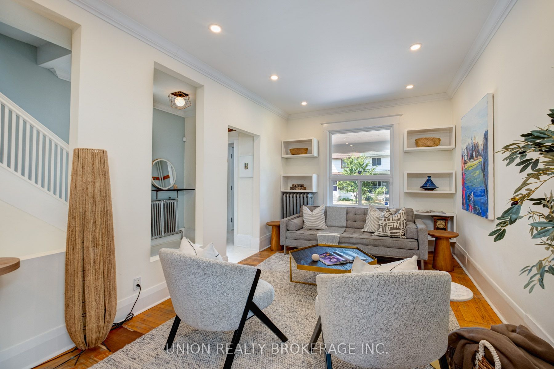 69 King Edward Avenue