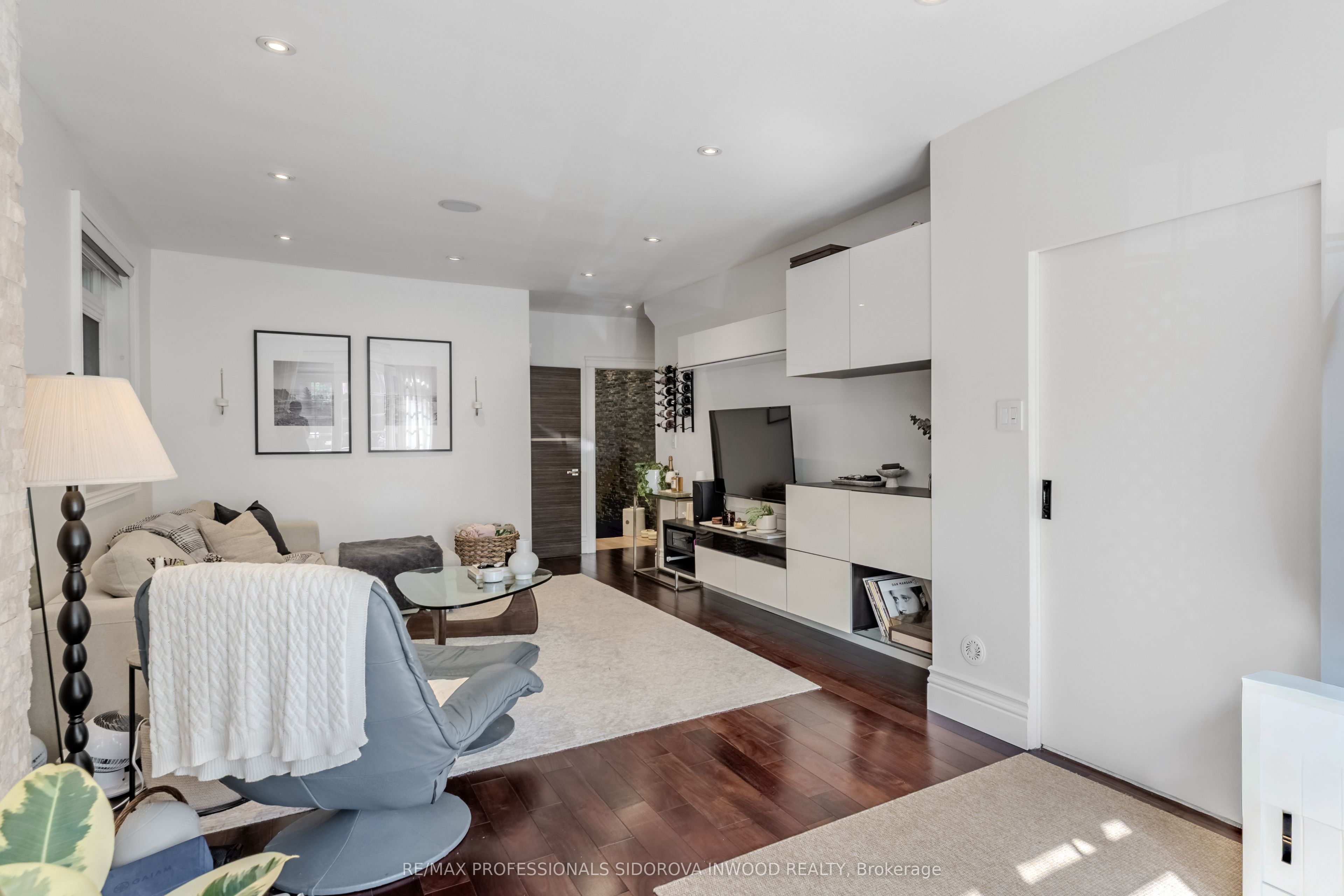 146 Mavety Street