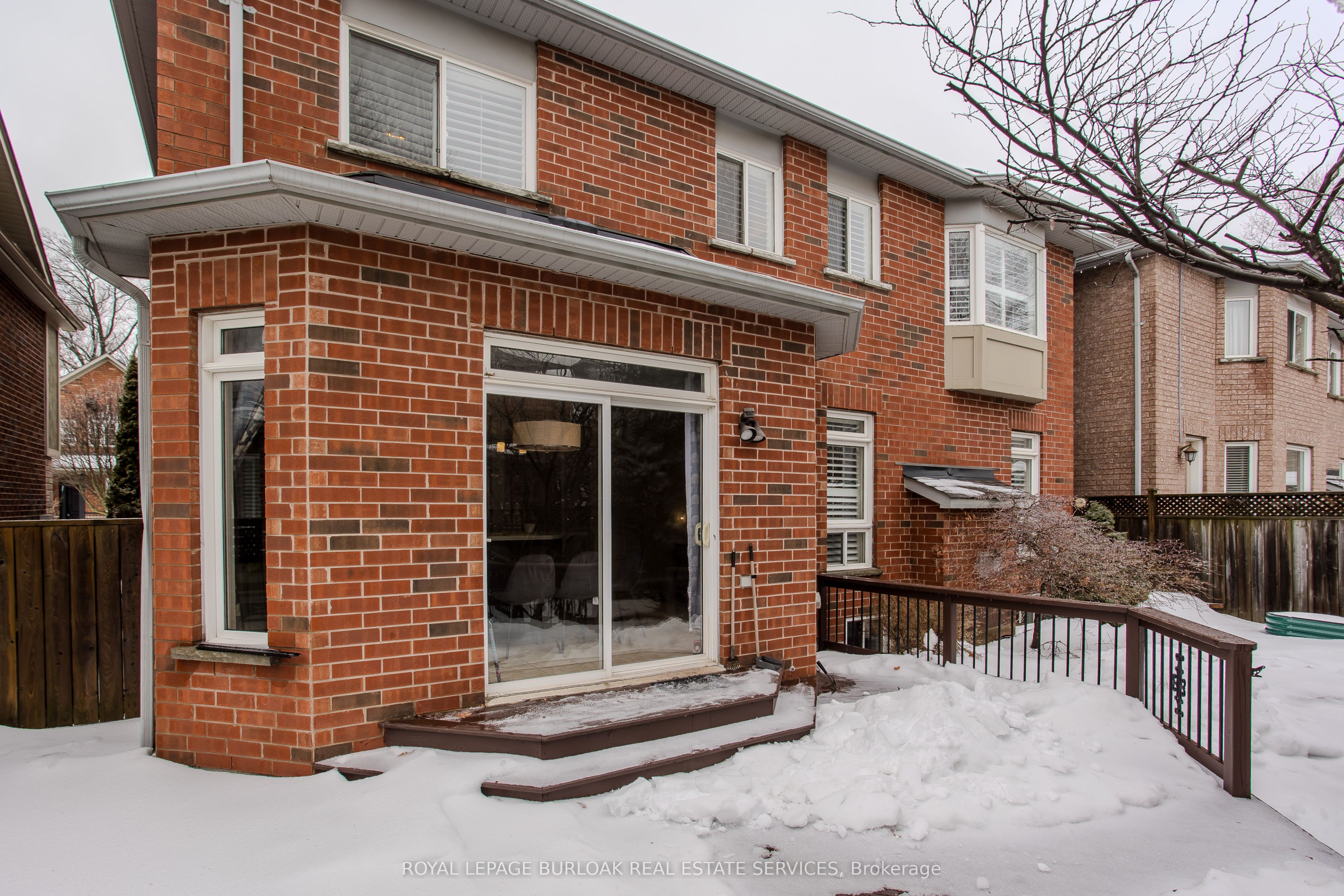 2170 Jardine Crescent