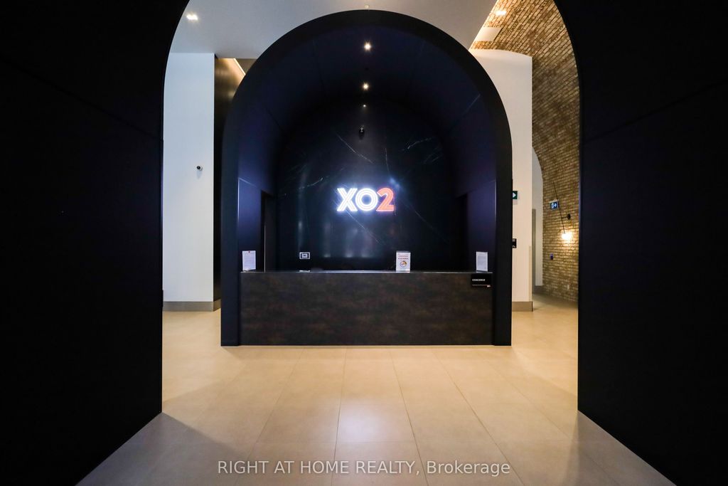 Photo of 285 Dufferin Street #204, Toronto, ON M6K 1E6 (MLS # W12933506)