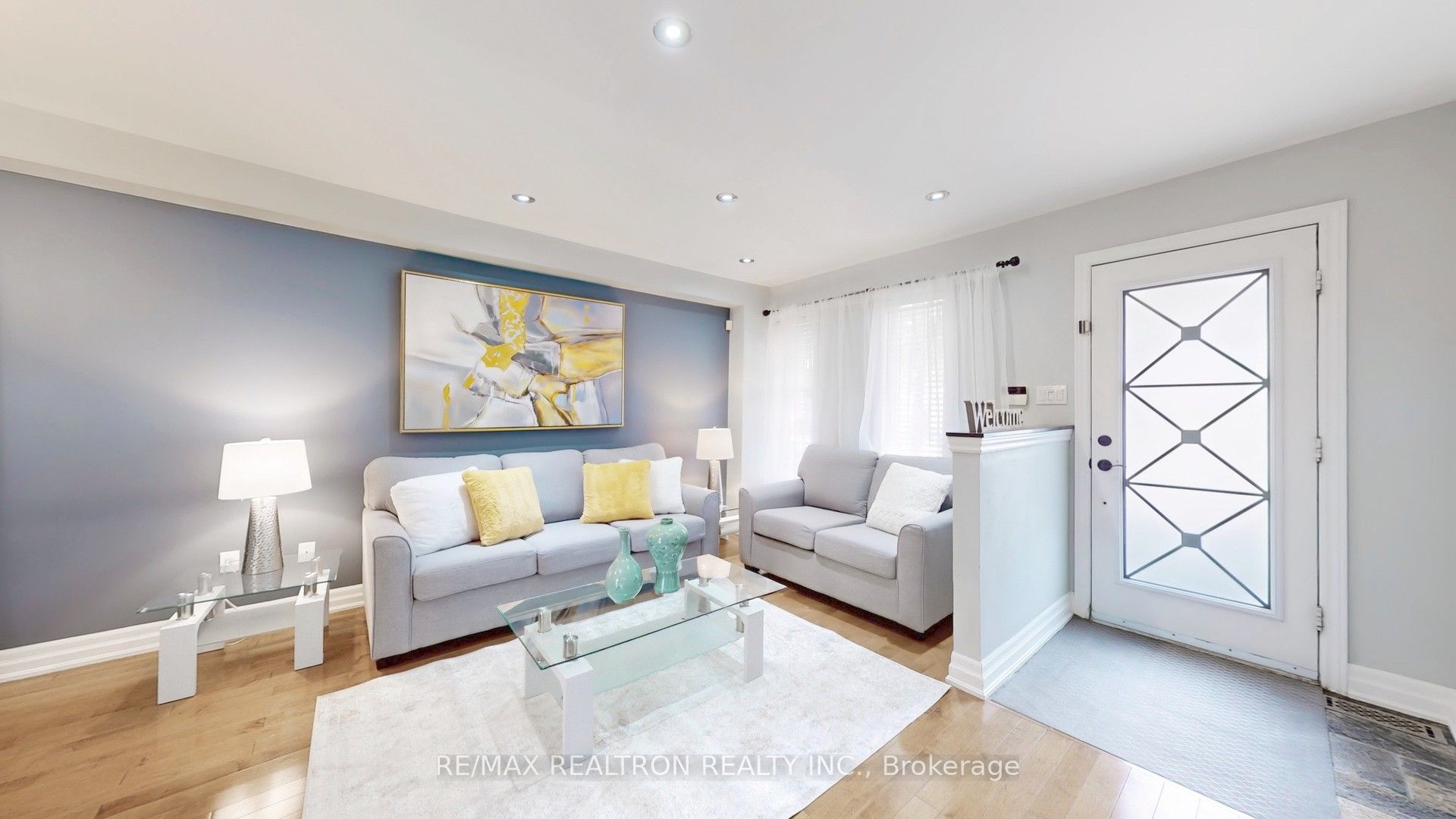 287 Wildberry Crescent