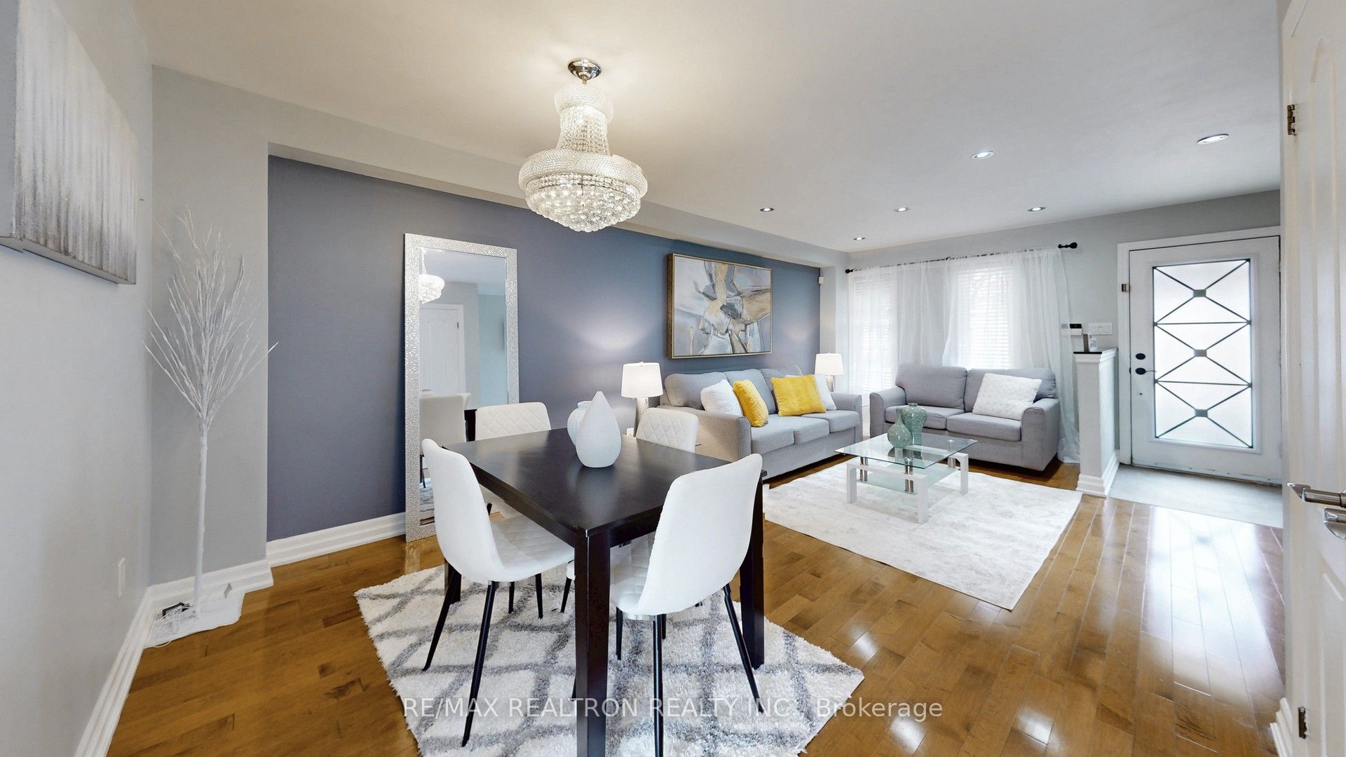 287 Wildberry Crescent