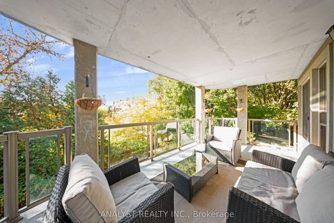 Photo of 245 Pine Grove Road #107, Vaughan, ON L4L 2H7 (MLS # N12473987)