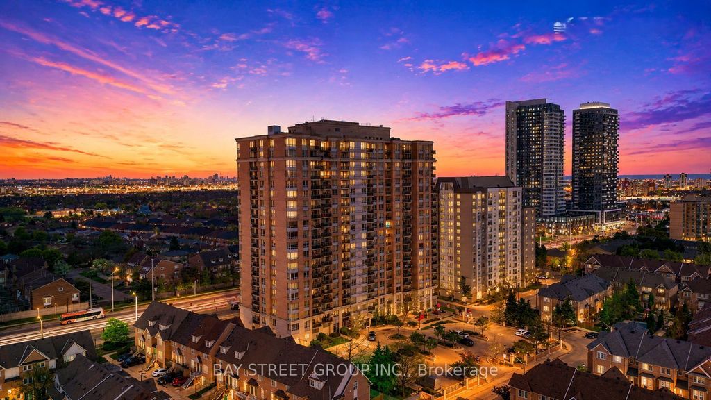 Photo of 55 Strathaven Drive #1706, Mississauga, ON L5R 4G9 (MLS # W13108162)