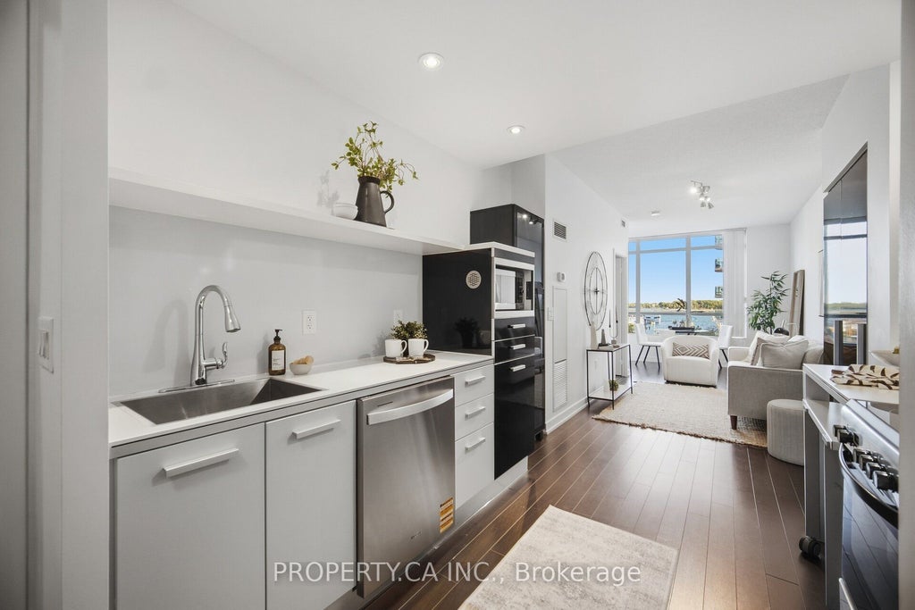 Photo of 38 Dan Leckie Way #508, Toronto, ON M5V 2V6 (MLS # C13831178)