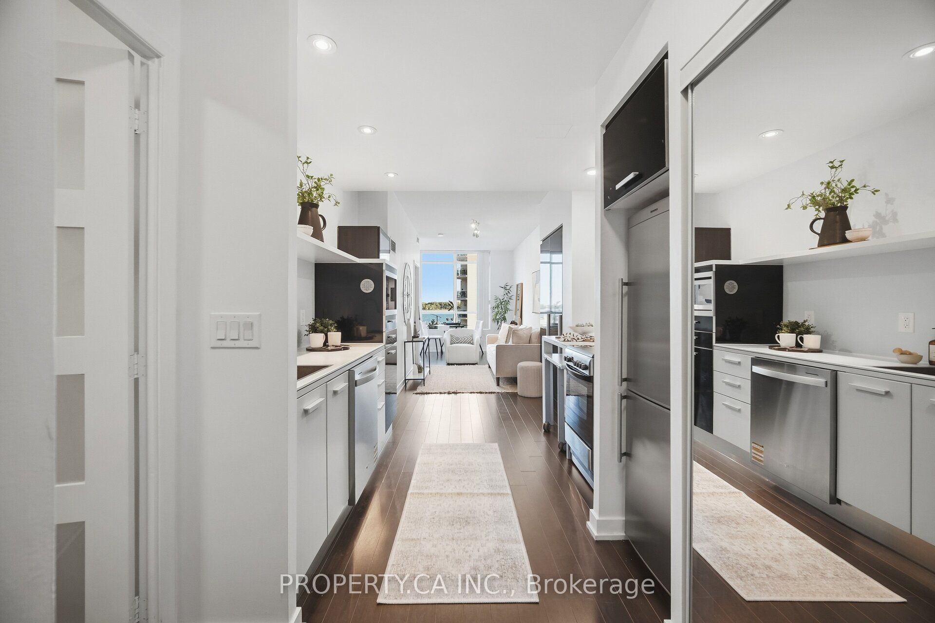 38 Dan Leckie Way 508