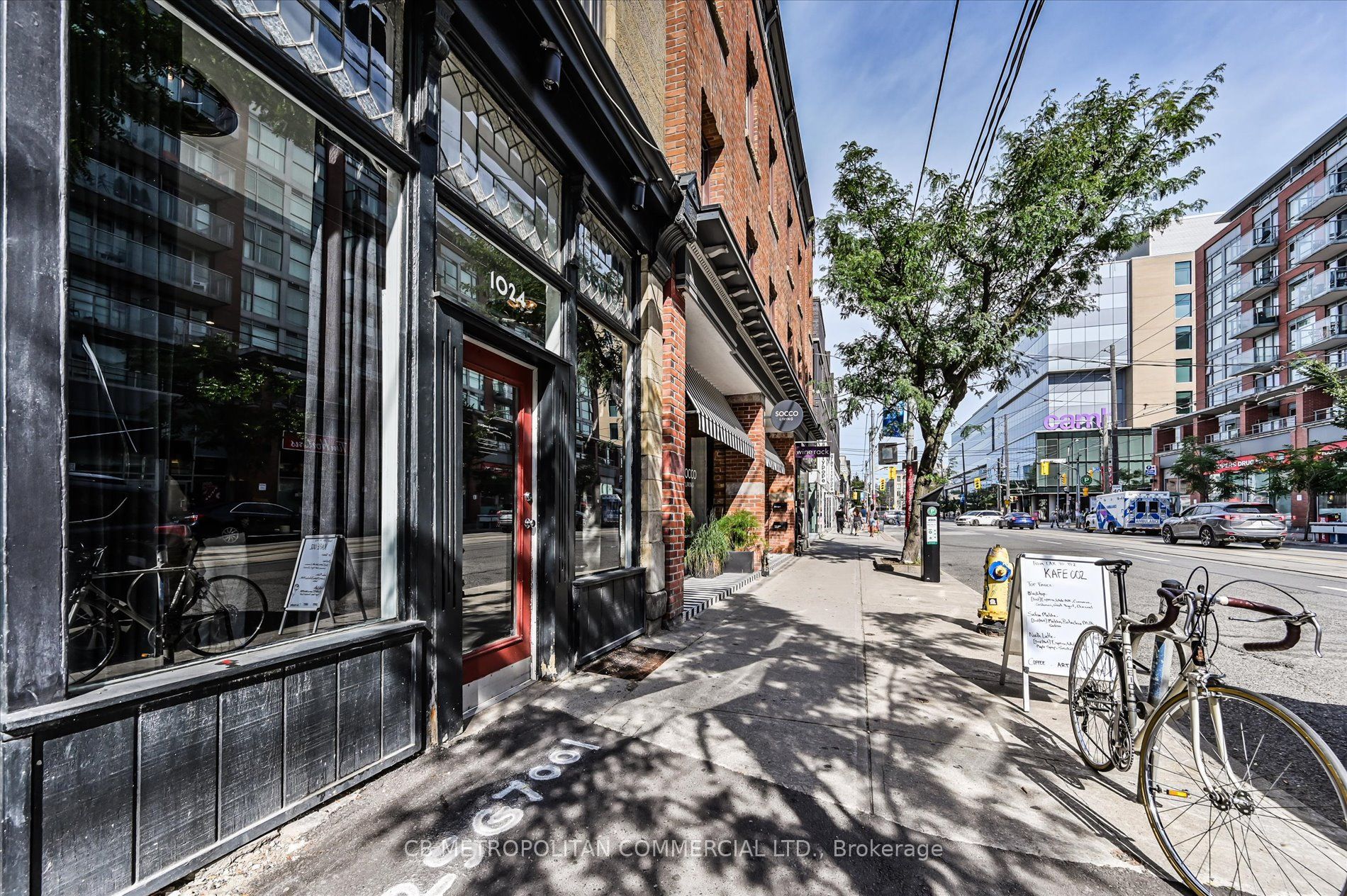 1024 Queen Street W