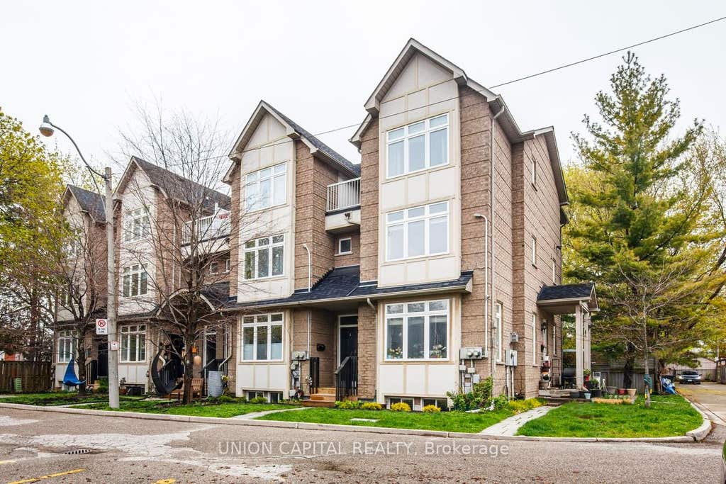 Photo of 1 Bastedo Avenue #8, Toronto, ON M4C 5S7 (MLS # E13171838)