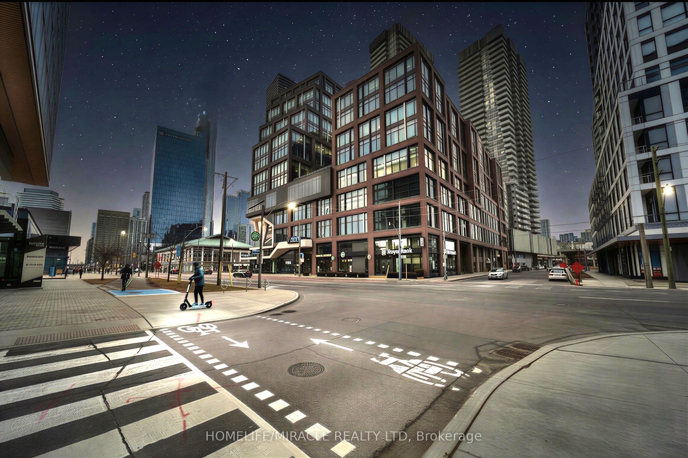 130 Queens Quay E 721