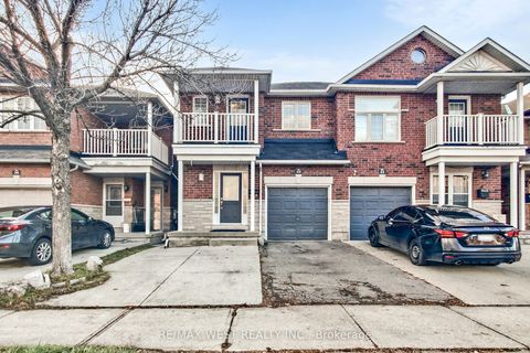 Photo of 40 San Gabriele Avenue, Toronto, ON M9L 3A4 (MLS # W12571600)