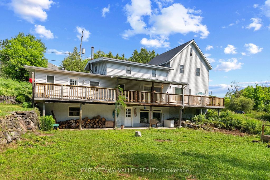 Photo of 162 Highway No. 28 N/A, Addington Highlands, ON K0H 1L0 (MLS # X13529886)