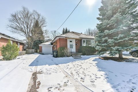 43 Castlebar Road Toronto ON M8Z 2J7