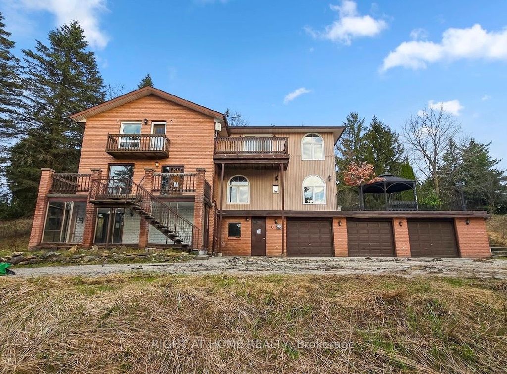 Photo of 16568 MOUNT HOPE Road, Caledon, ON L7E 5R8 (MLS # W13045376)