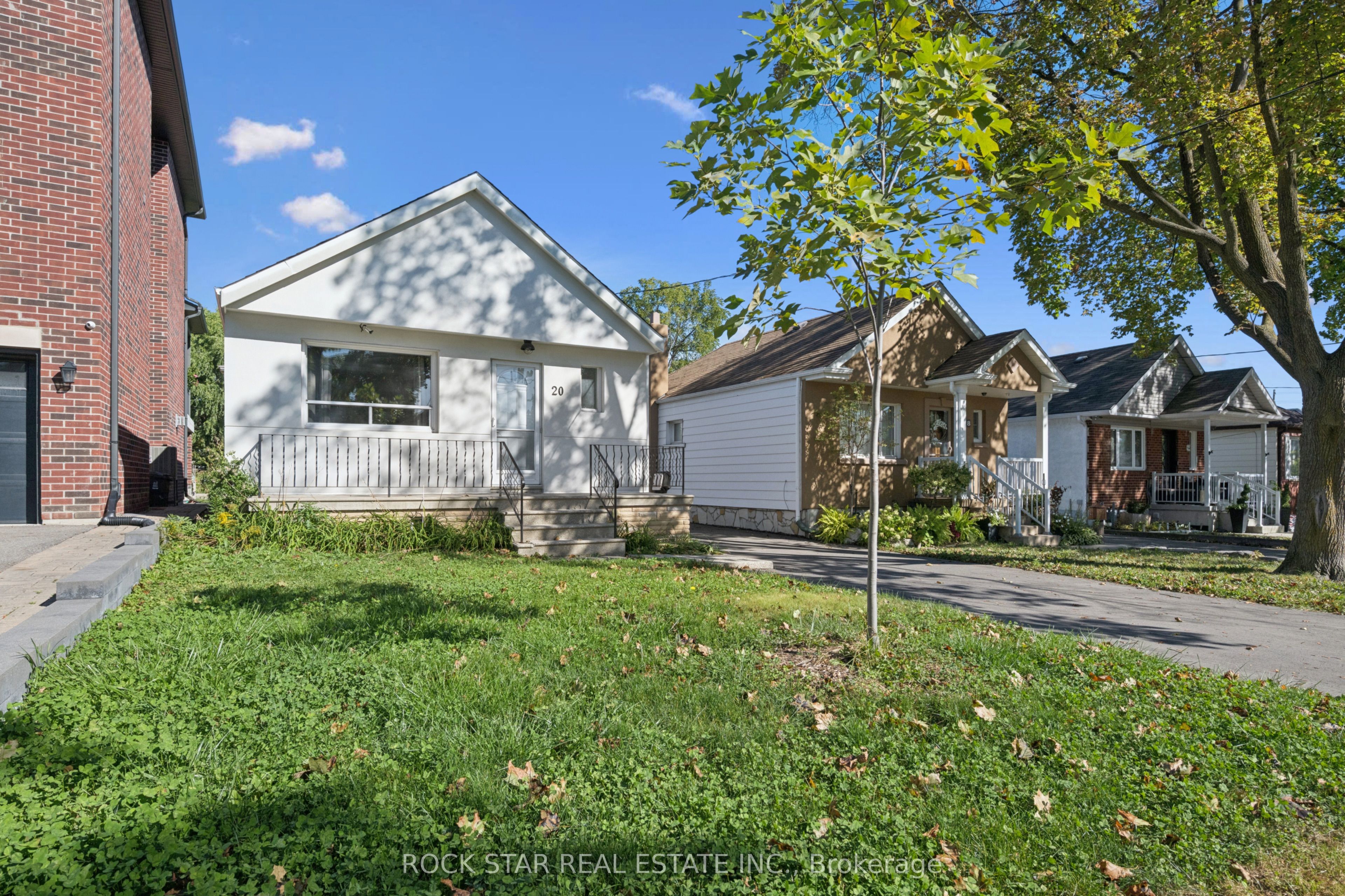 20 Braeburn Avenue
