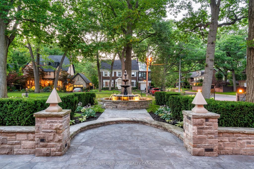 Photo of 57 Baby Point Crescent, Toronto, ON M6S 2B7 (MLS # W12597576)