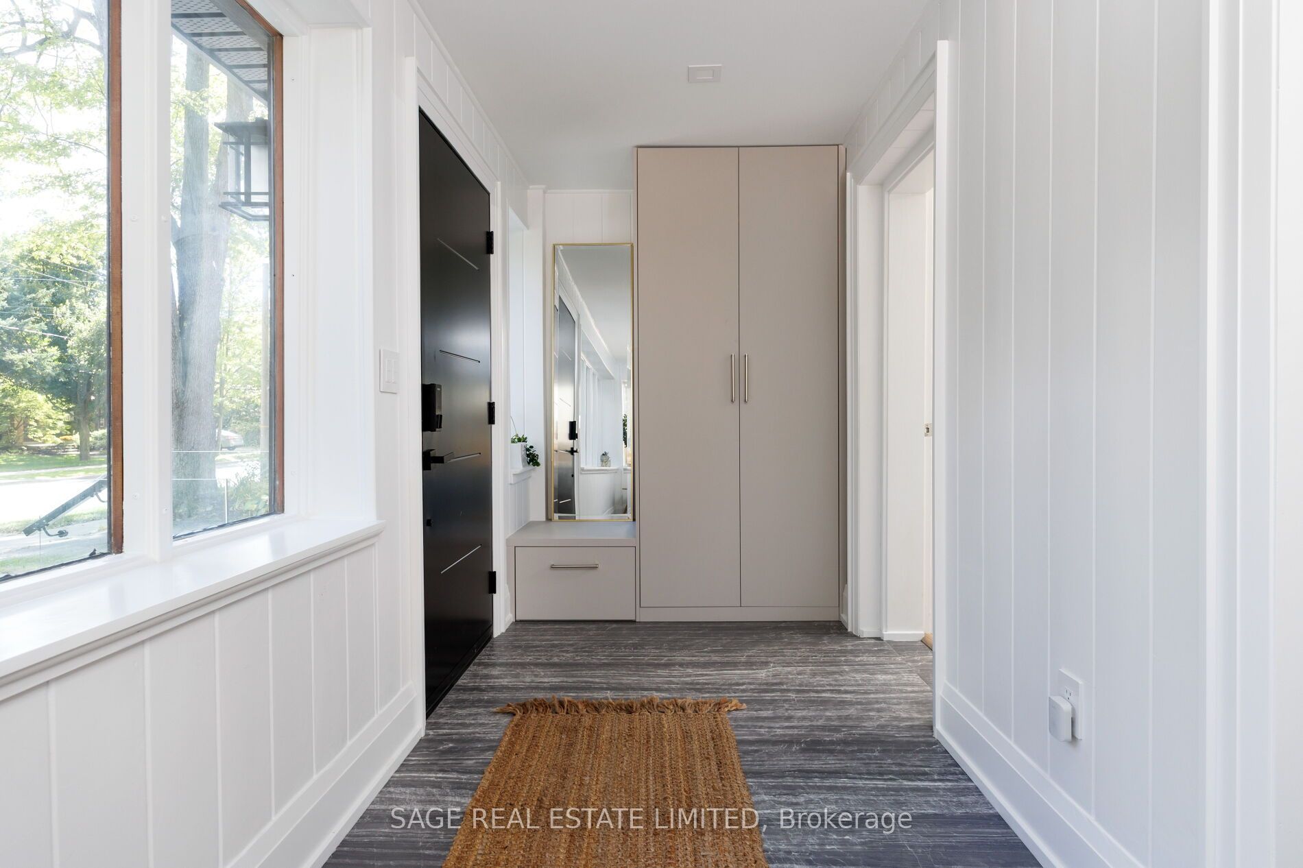 872 Royal York Road