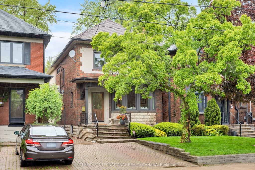Photo of 42 McNairn Avenue, Toronto, ON M5M 2H5 (MLS # C12427668)
