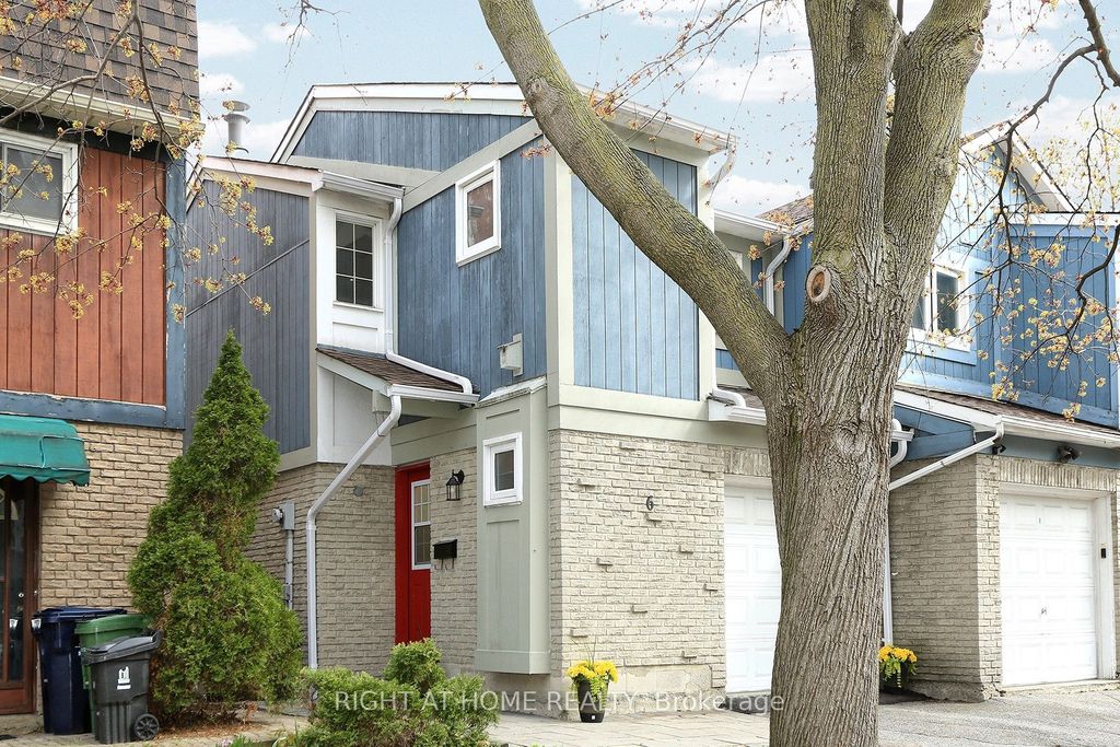 Photo of 6 Snapdragon Drive, Toronto, ON M2J 4X6 (MLS # C13066618)