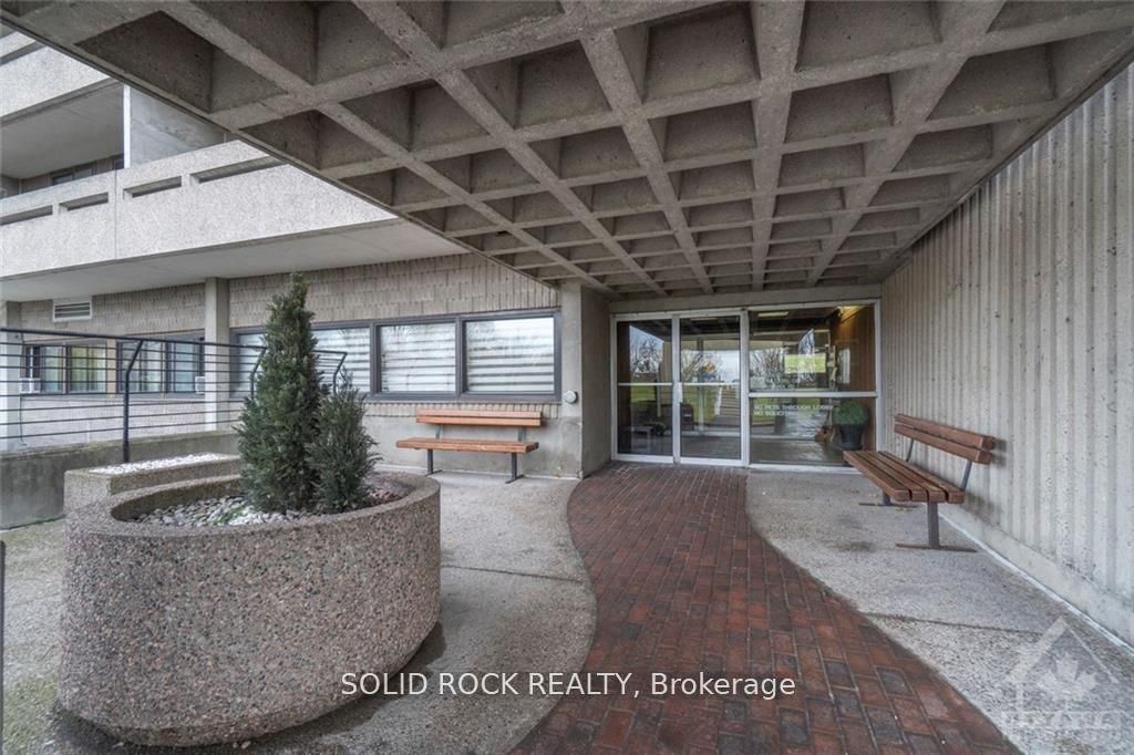 Photo of 415 Greenview Avenue #309, Britannia - Lincoln Heights and Area, ON K2B 8G5 (MLS # X12857856)