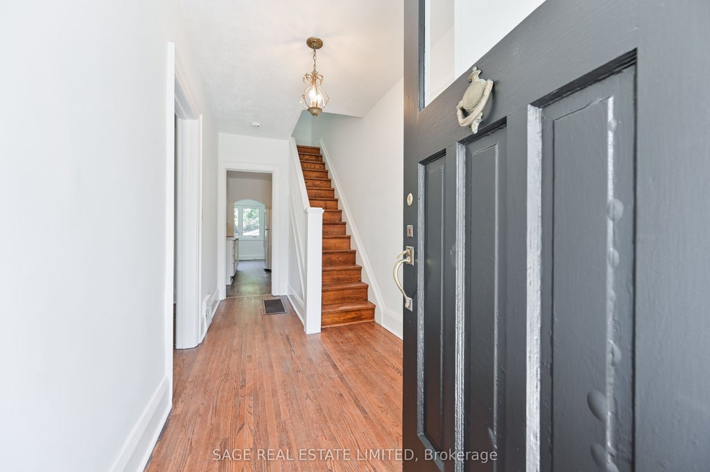 Photo of 152 Manor Road E, Toronto, ON M4S 1R6 (MLS # C13735046)
