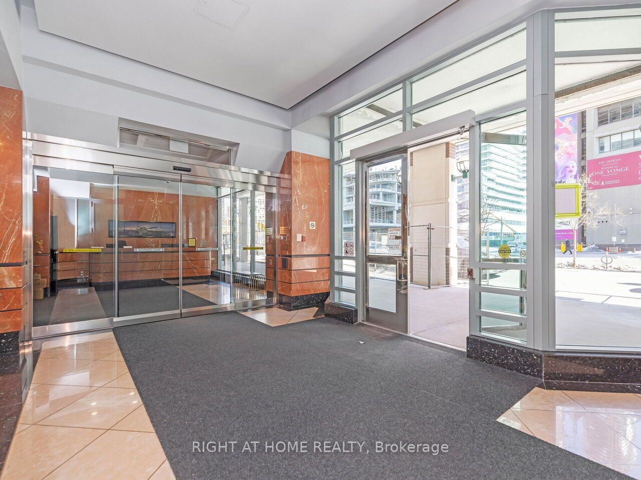 10 Yonge Street 1706