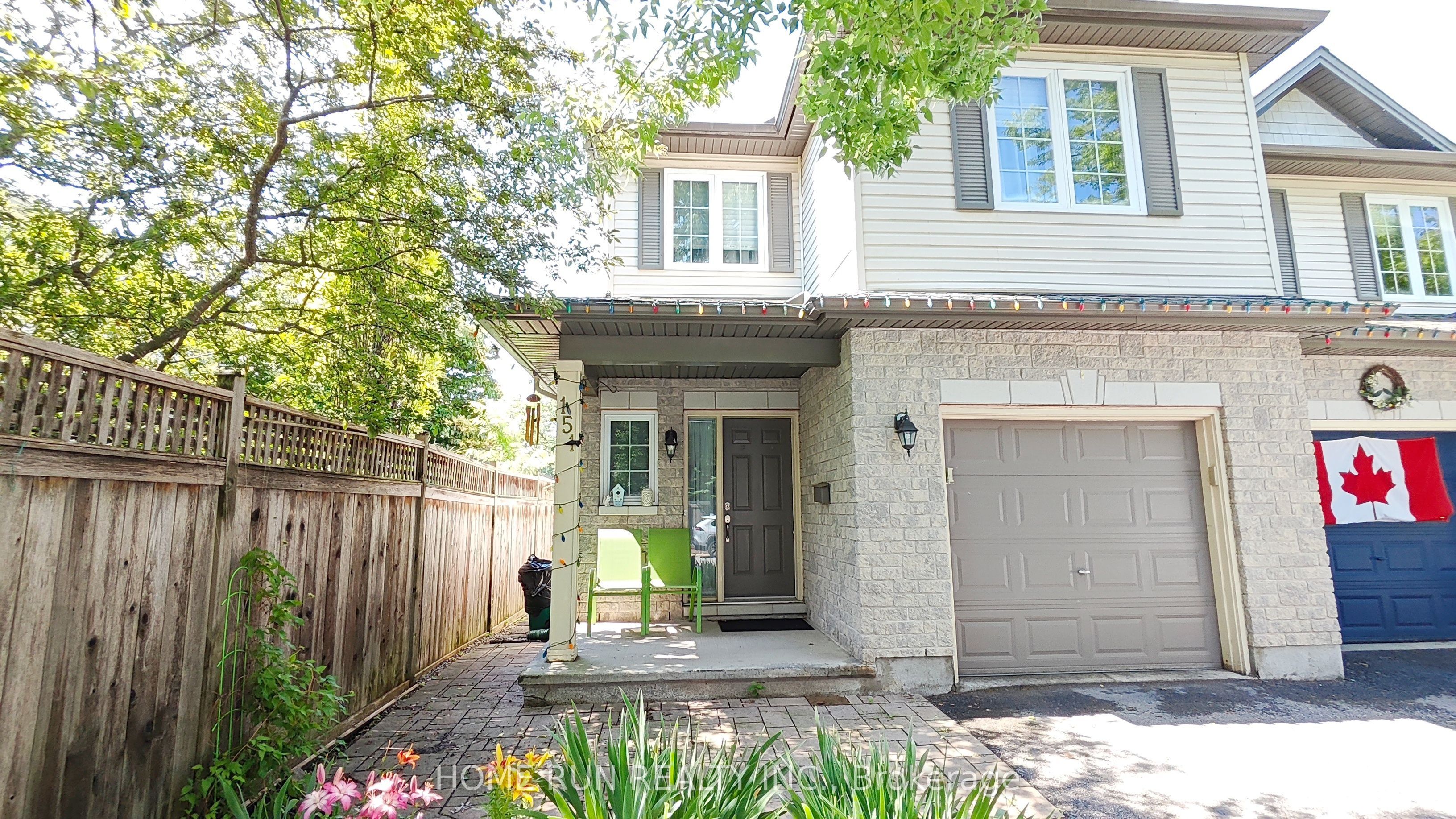 Photo 1 of 44 — 151 Whetstone Crescent, Barrhaven, ON K2G 7C3