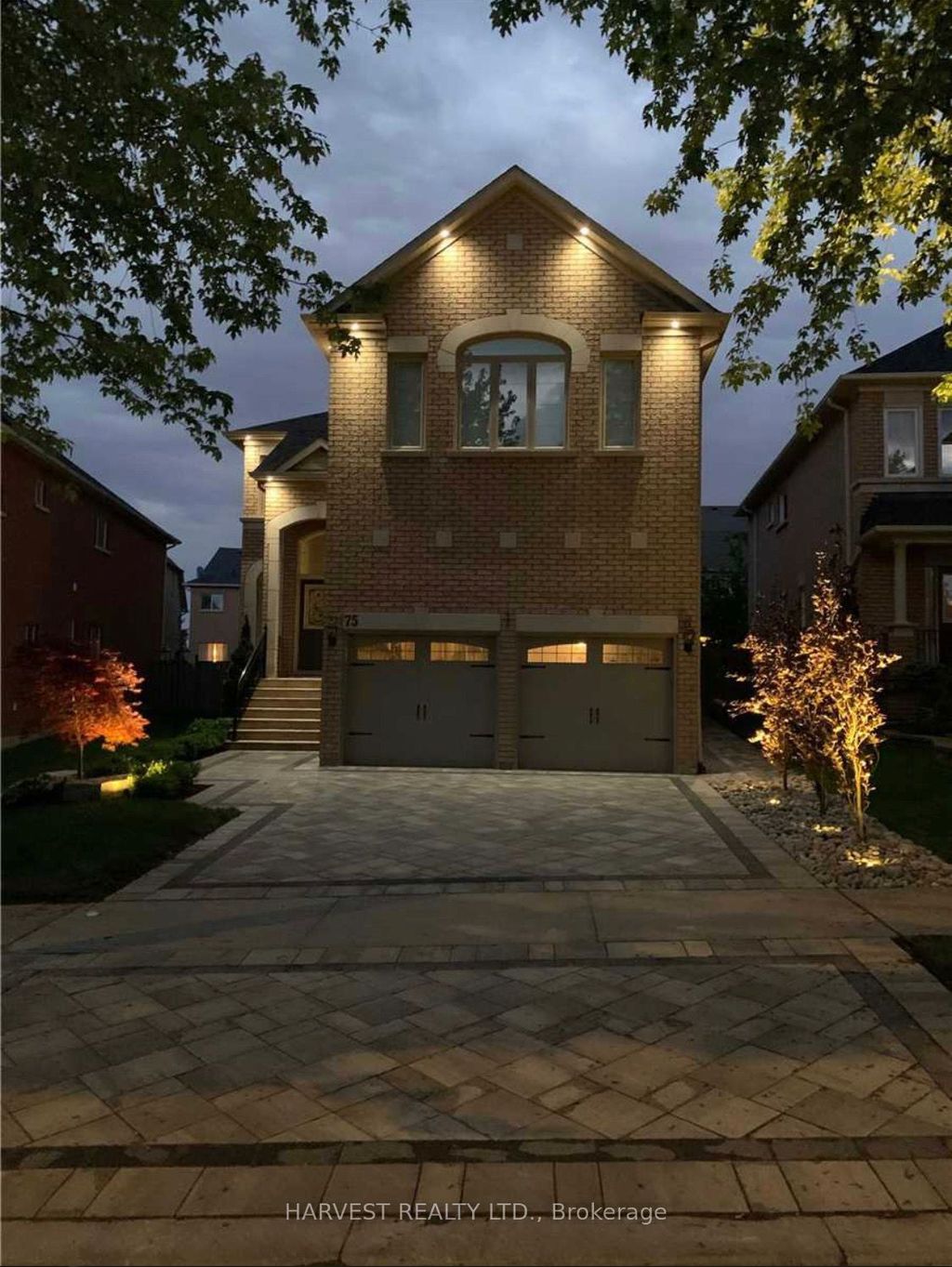 Photo of 75 Futura Avenue, Richmond Hill, ON L4S 1T2 (MLS # N12809738)