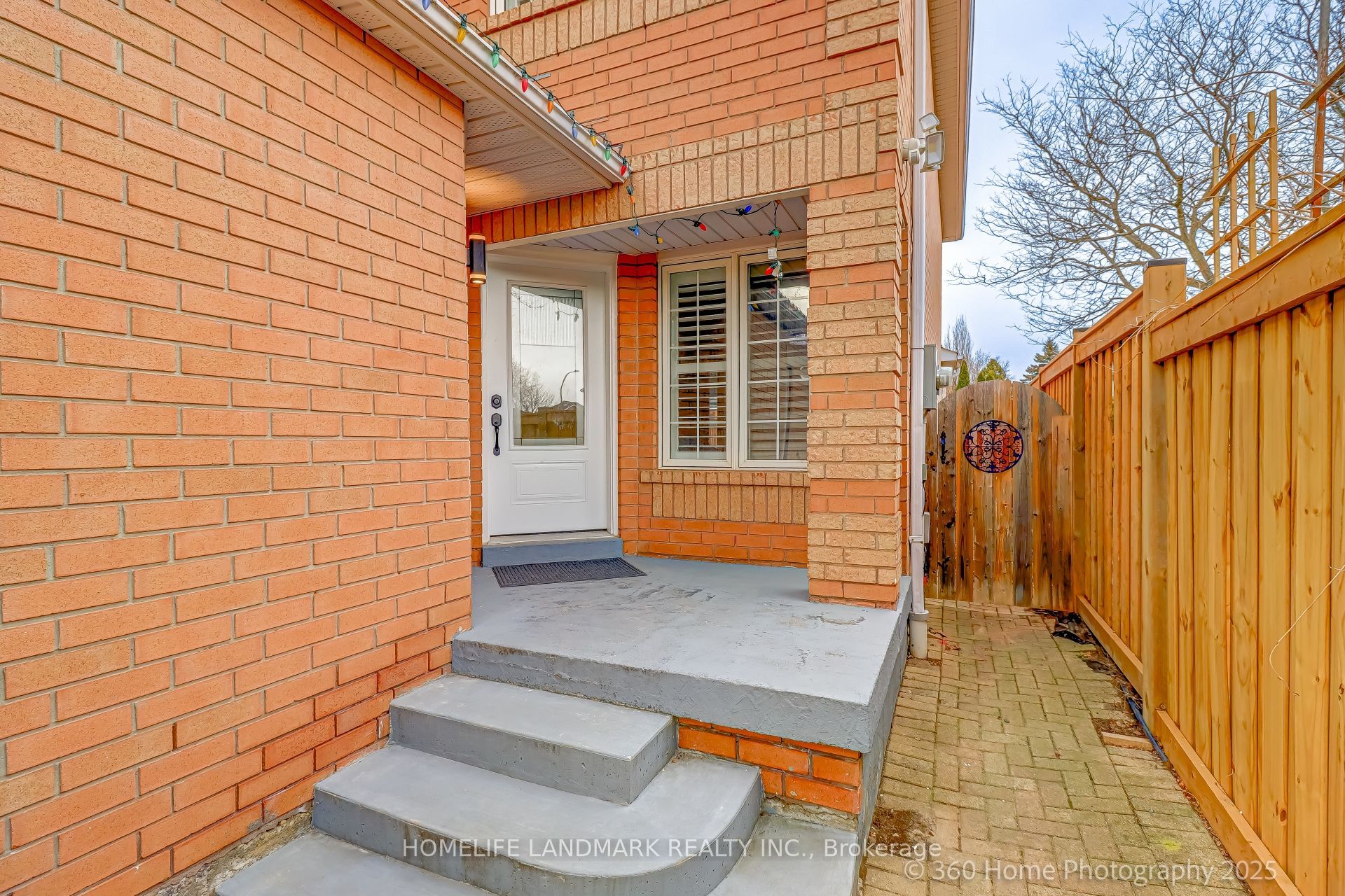 7 Steele Valley Court