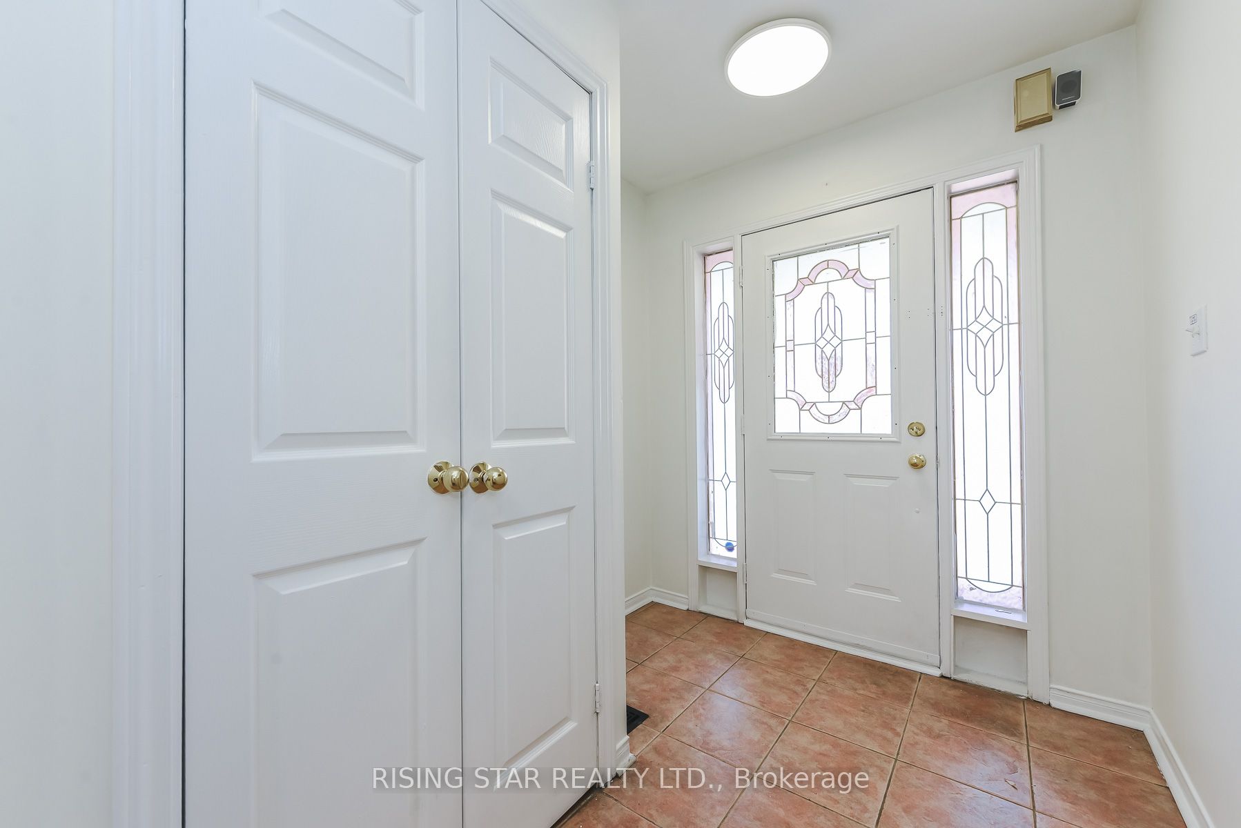 16 Elmpark Court