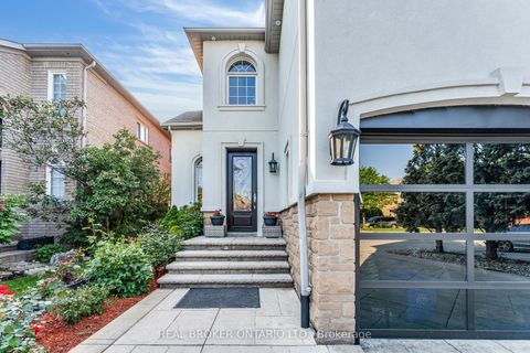 2293 Woodcrest Drive Oakville ON L6M 4C5