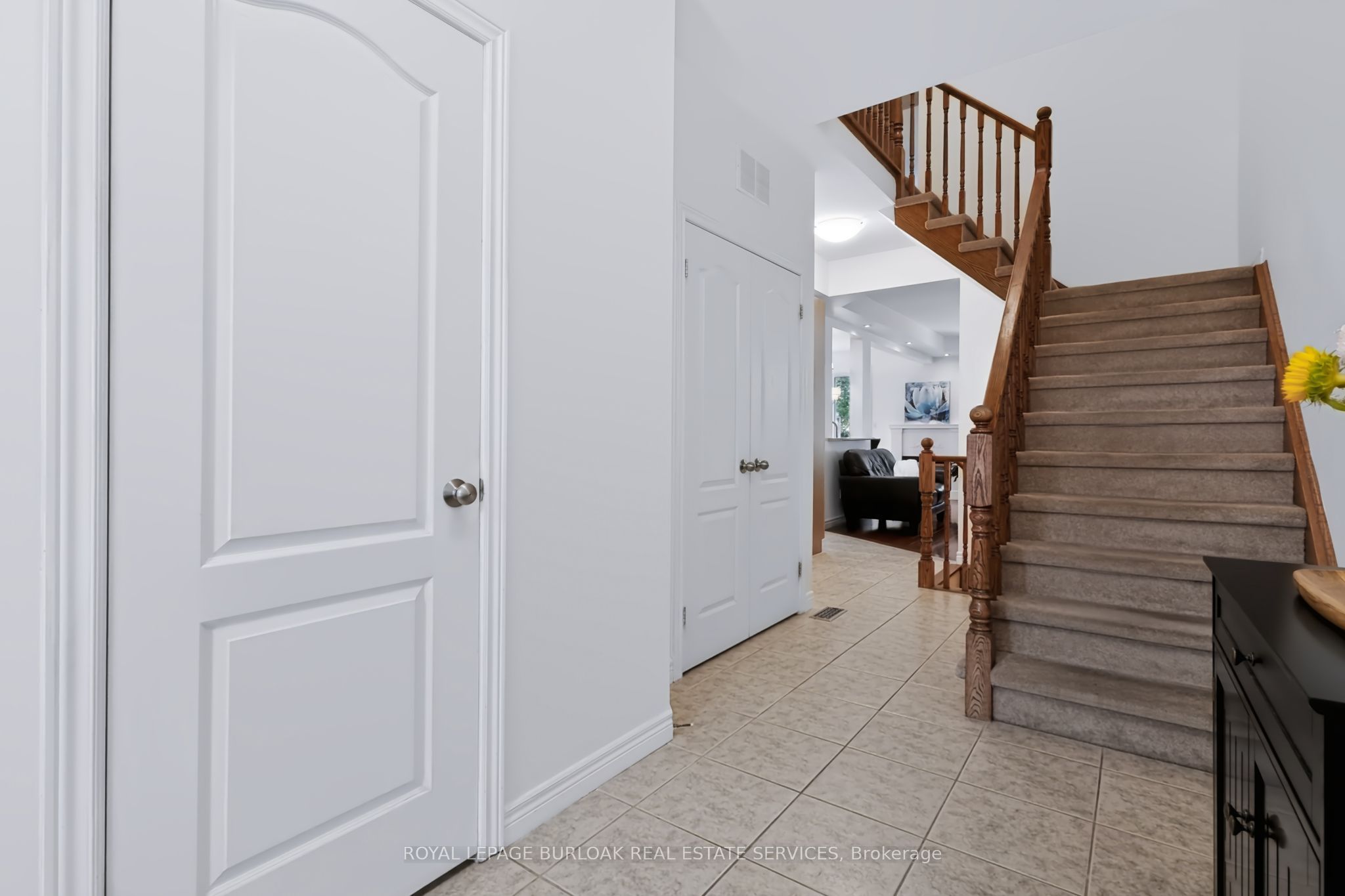 5151 Upper Middle Road 11