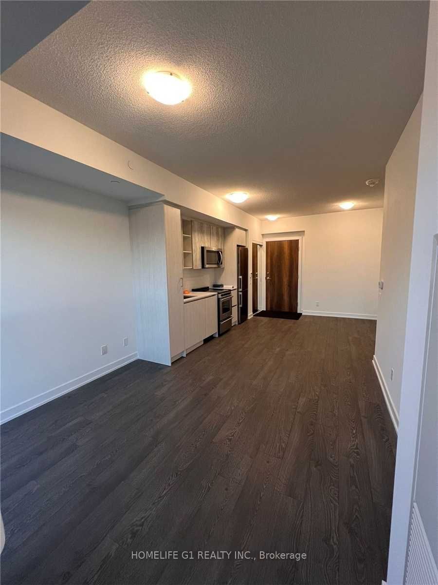 251 Manitoba Street 2101