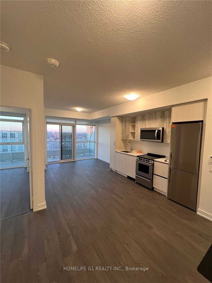 251 Manitoba Street 2101