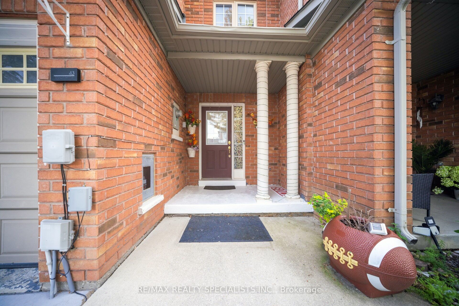 43 Rockgarden Trail