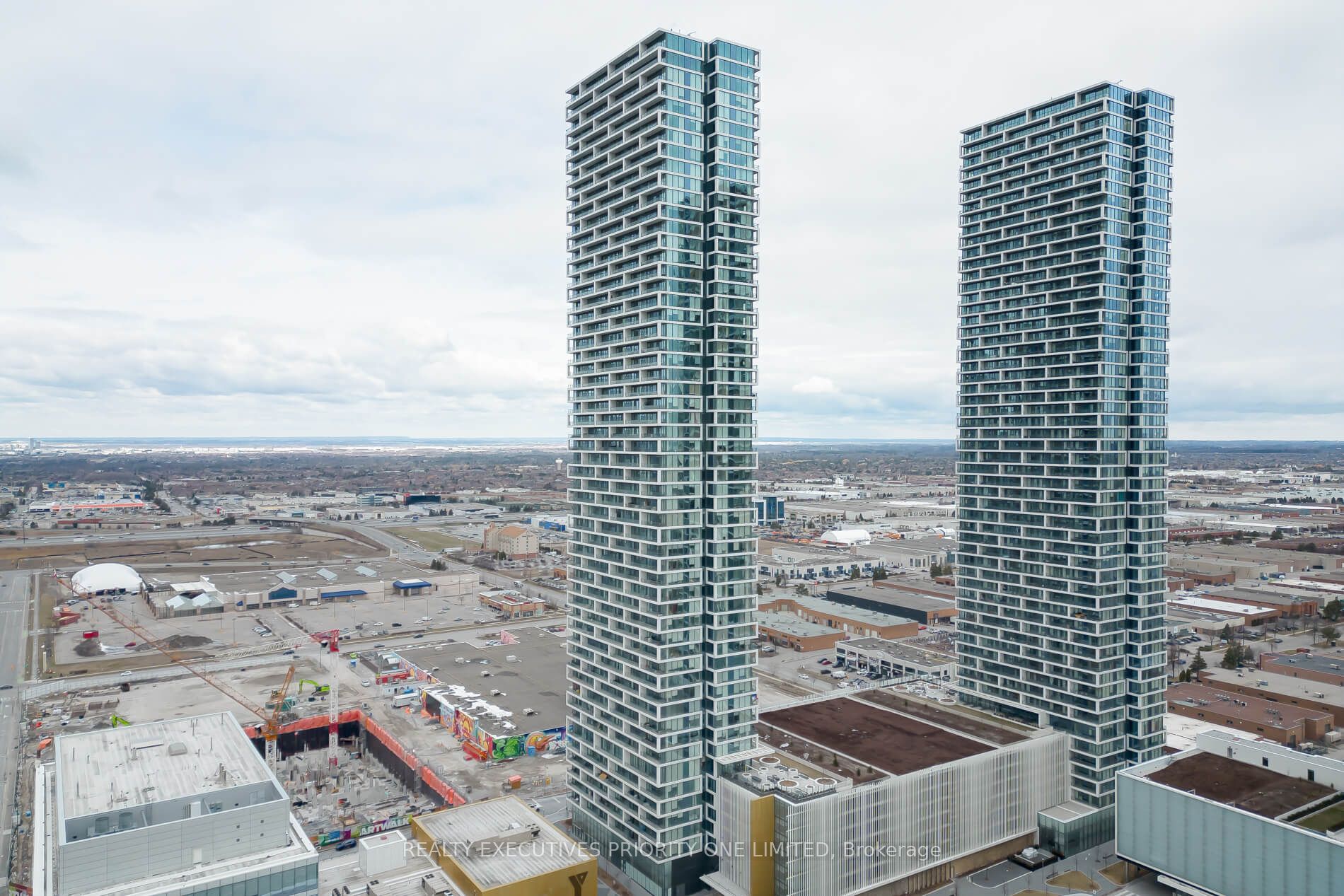 5 Buttermill Avenue 5606