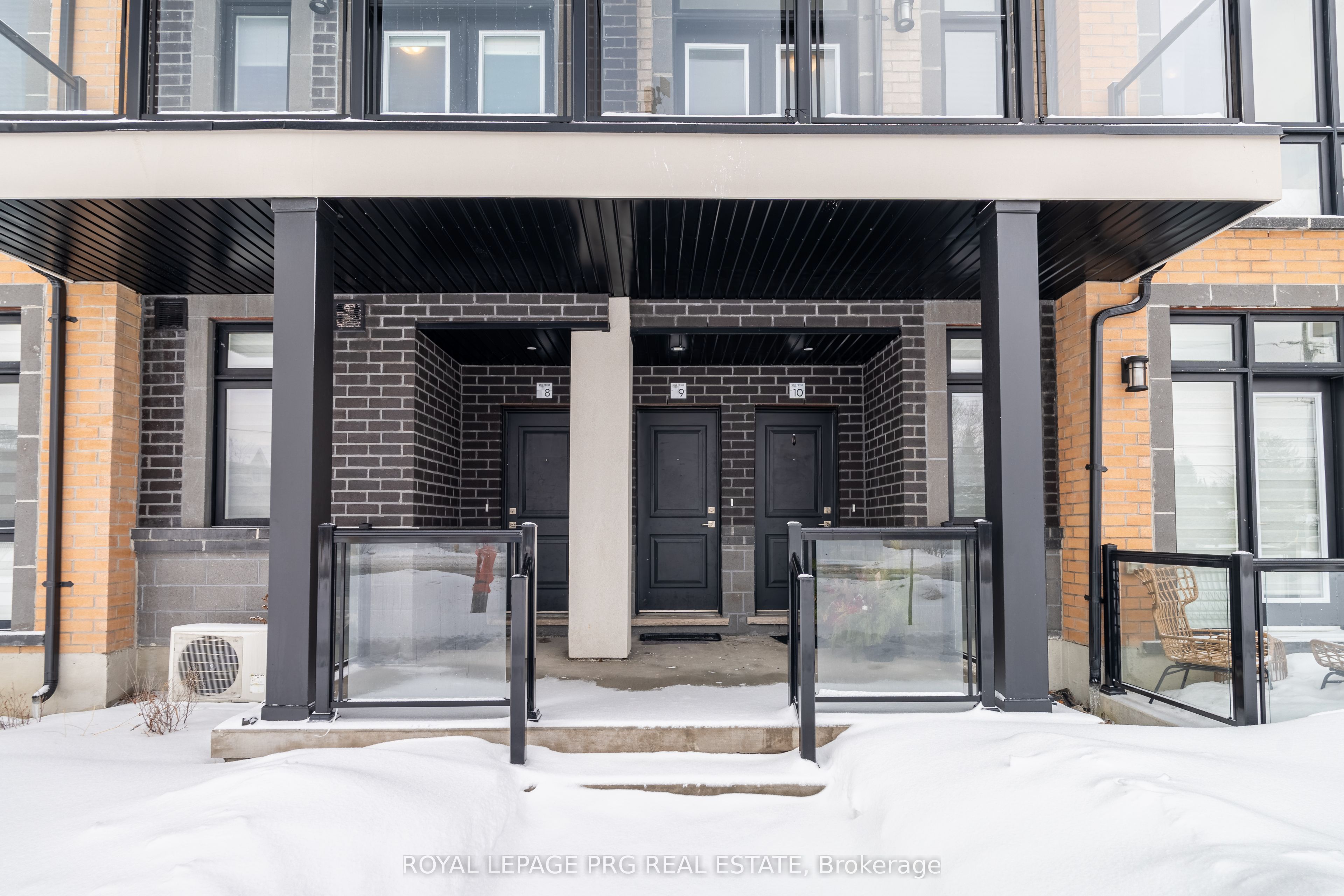 12860 Yonge Street 9