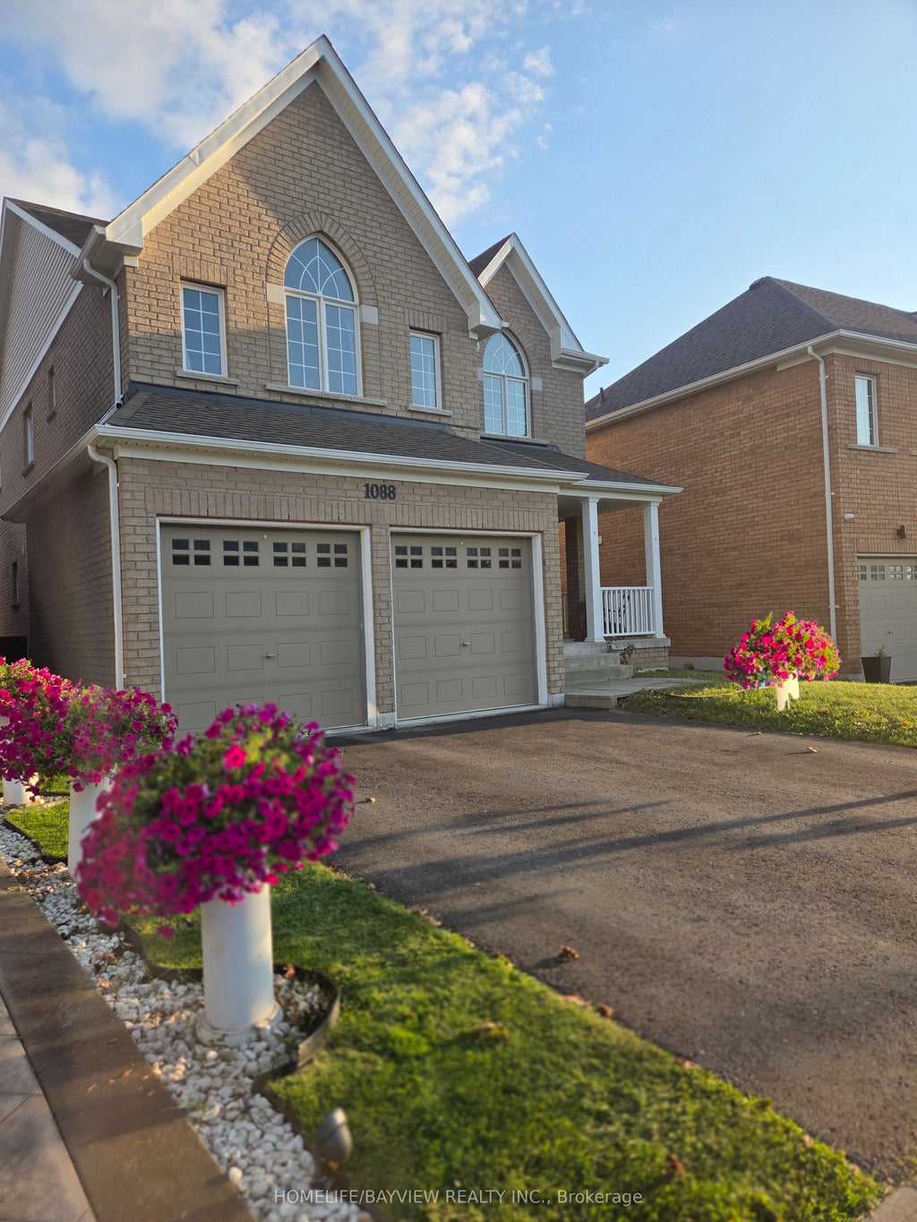 Photo of 1088 Greenhill Avenue, Oshawa, ON L1H 7K5 (MLS # E13725764)