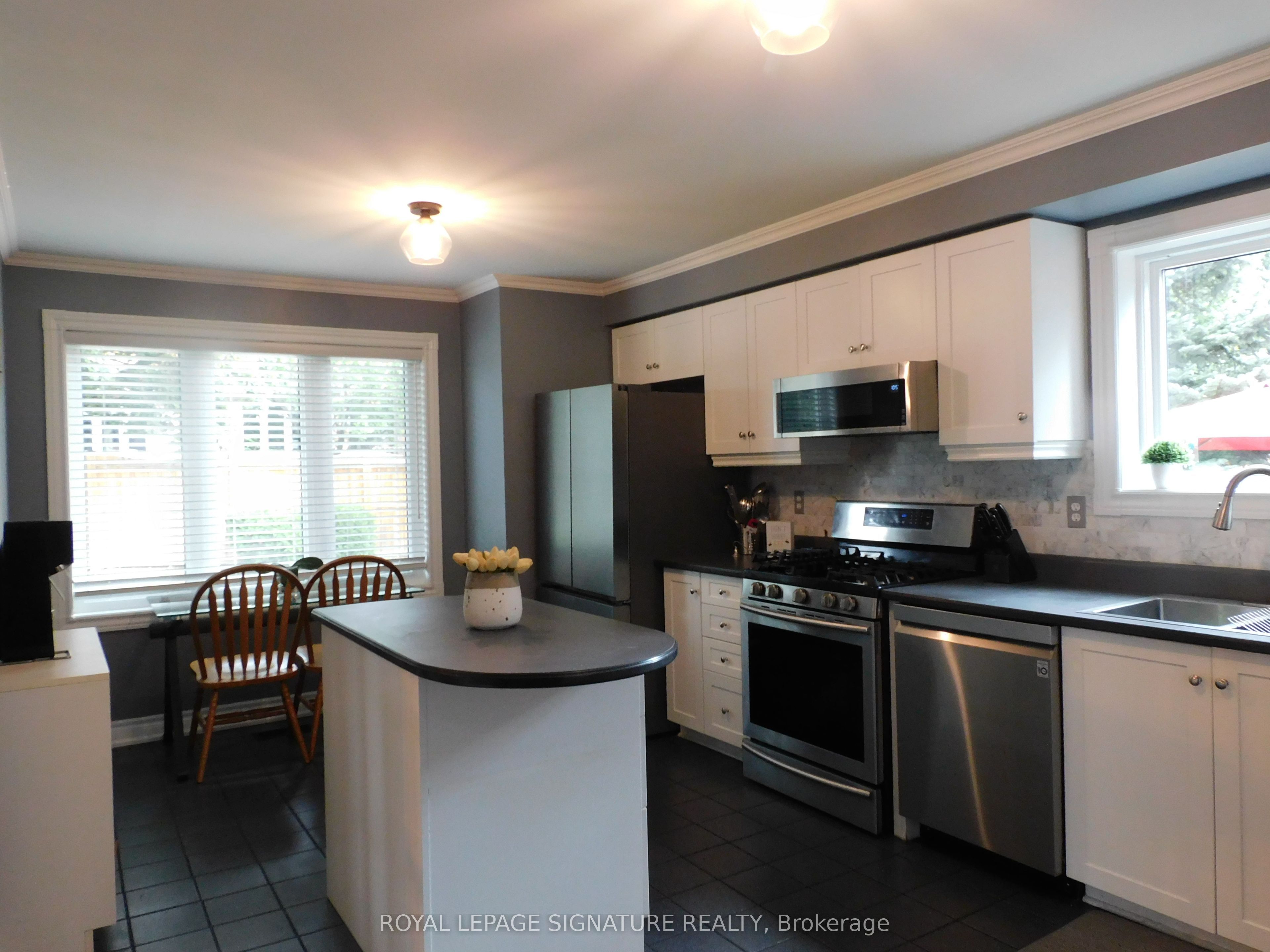 5865 Dalebrook Crescent 57B