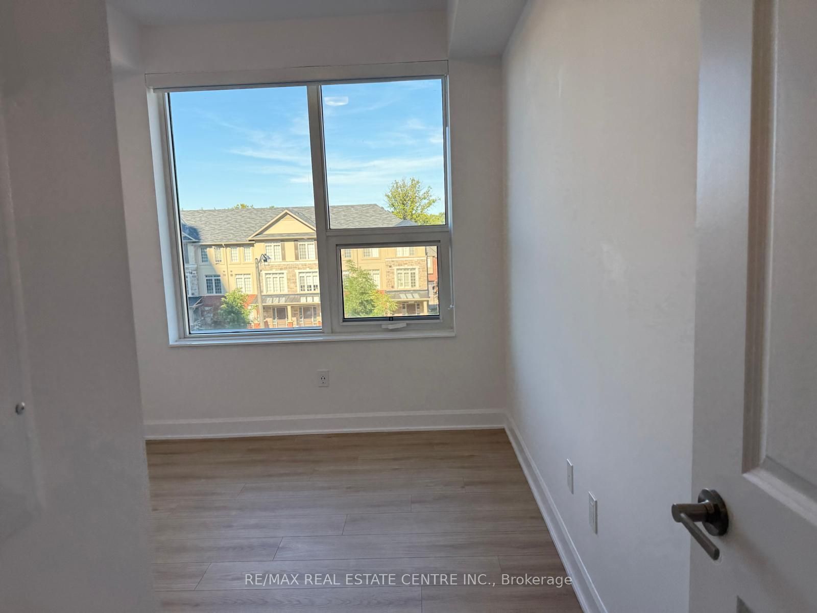 3240 William Coltson Avenue 310
