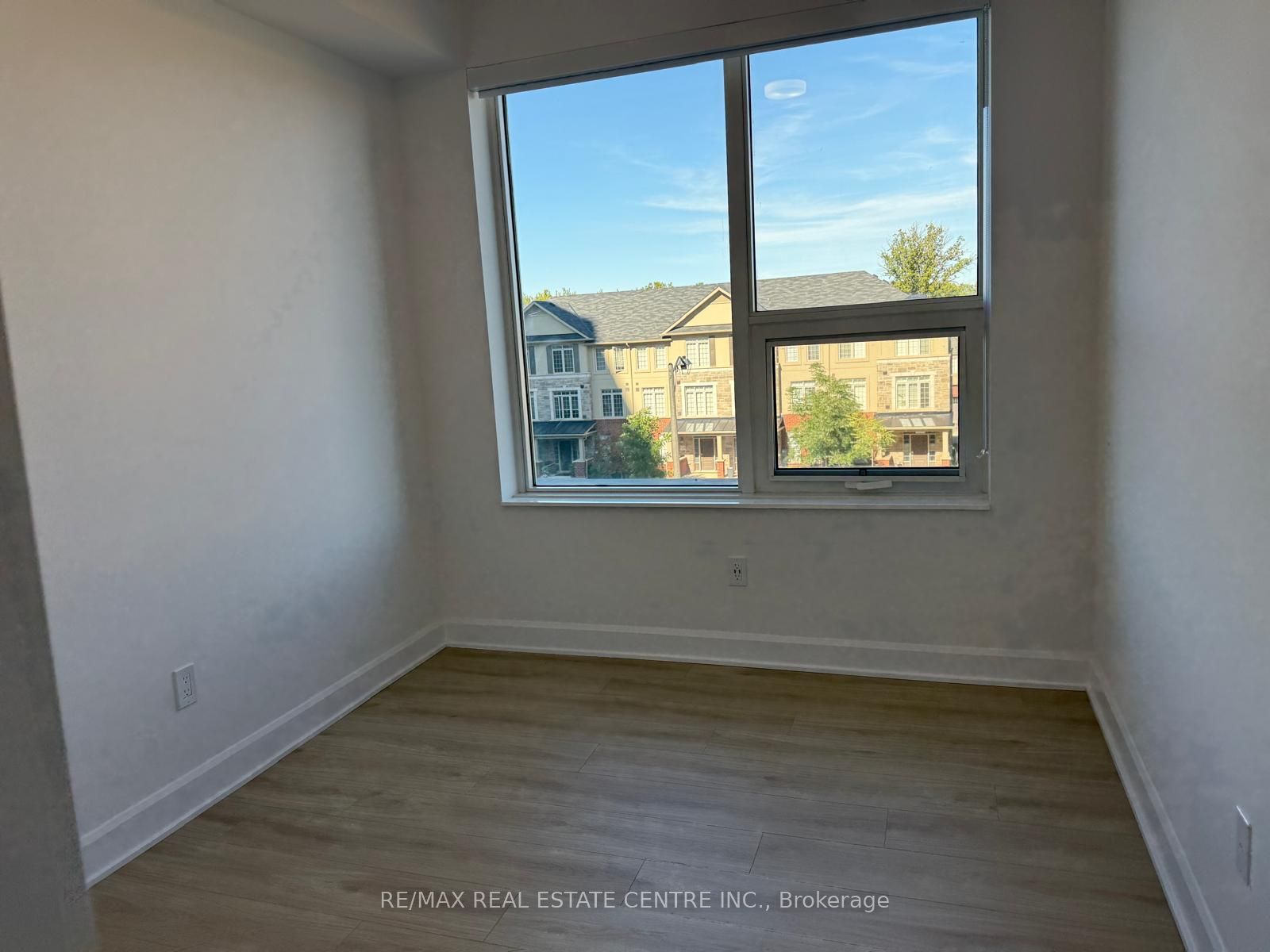 3240 William Coltson Avenue 310