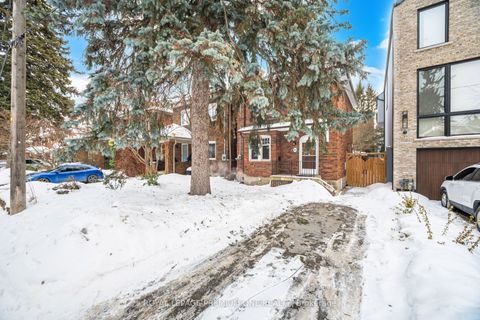 61 Methuen Avenue Toronto ON M6S 1Z7