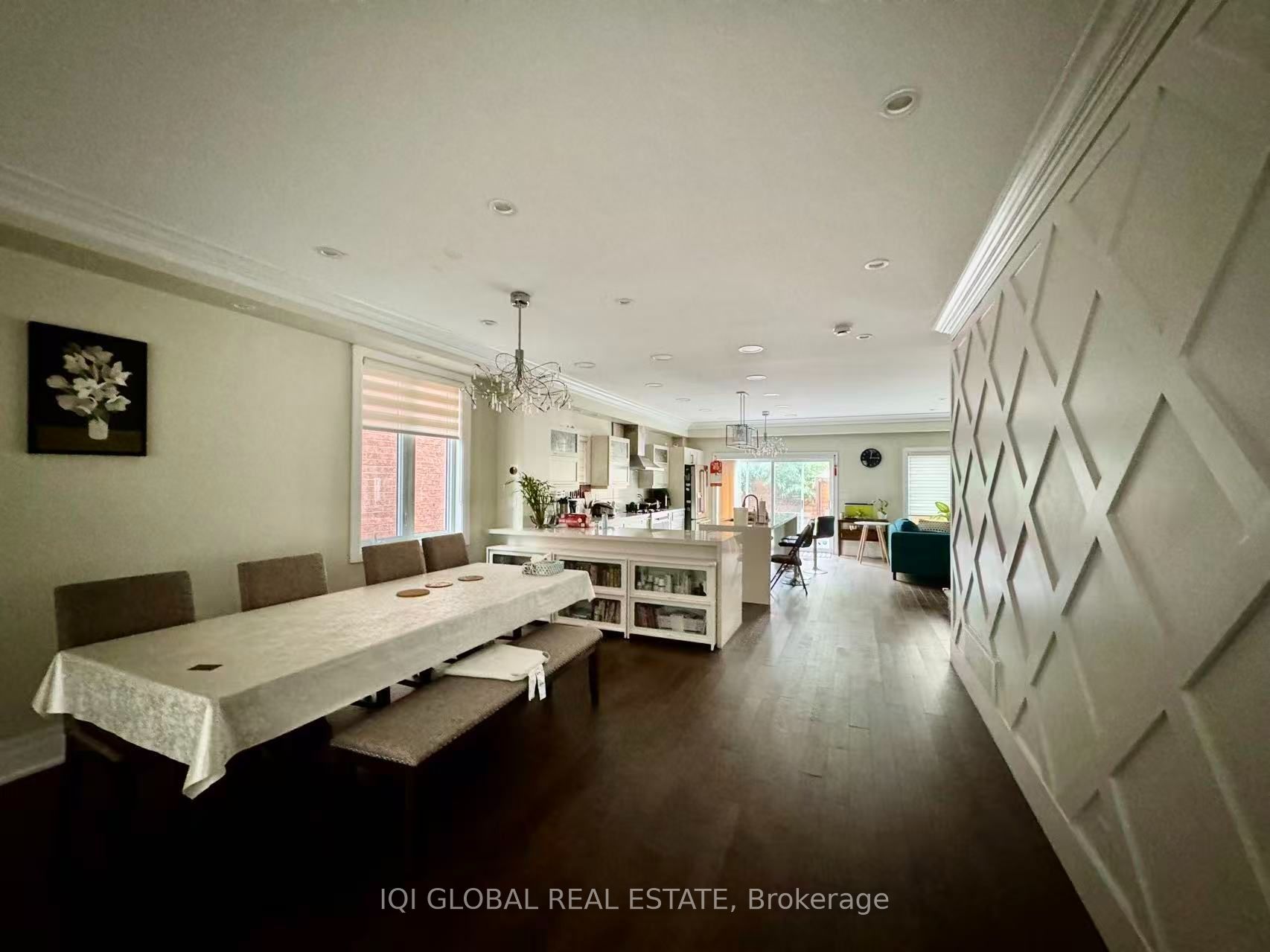 101 Gable Avenue 2 Bedrooms