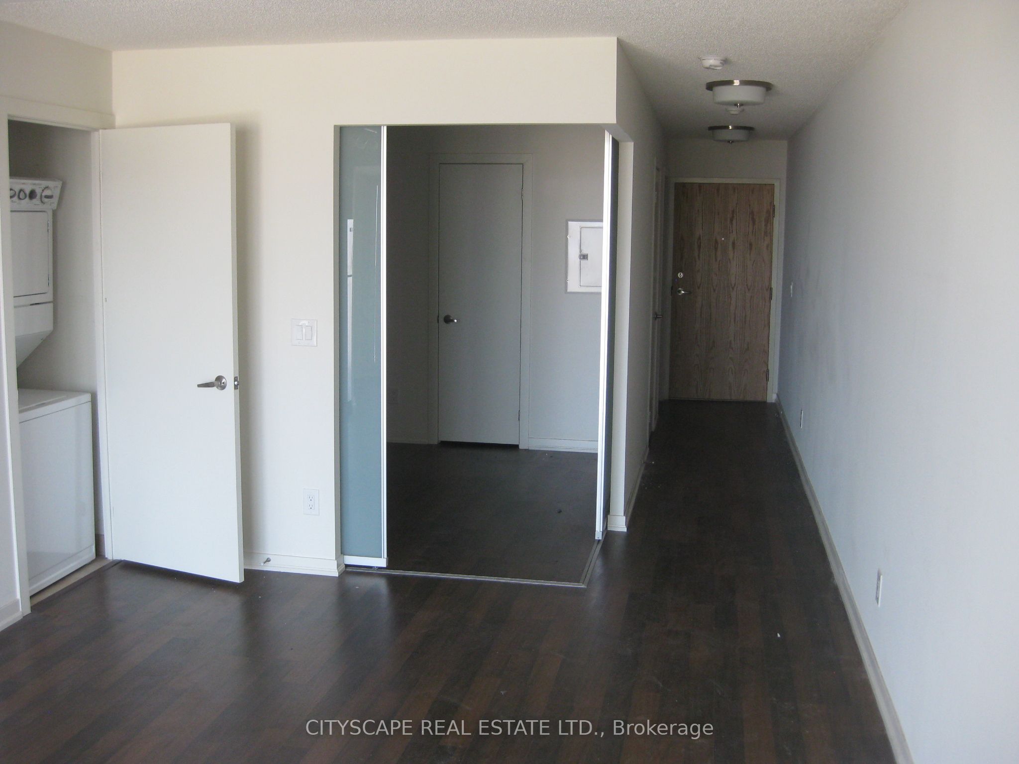 38 Joe Shuster Way 1403