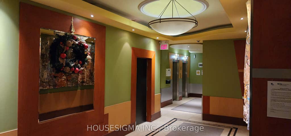 Photo of 5949 Yonge Street #505, Toronto, ON M2M 3V8 (MLS # C13702778)