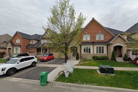 46 Naperton Drive Brampton ON L6R 0Z7