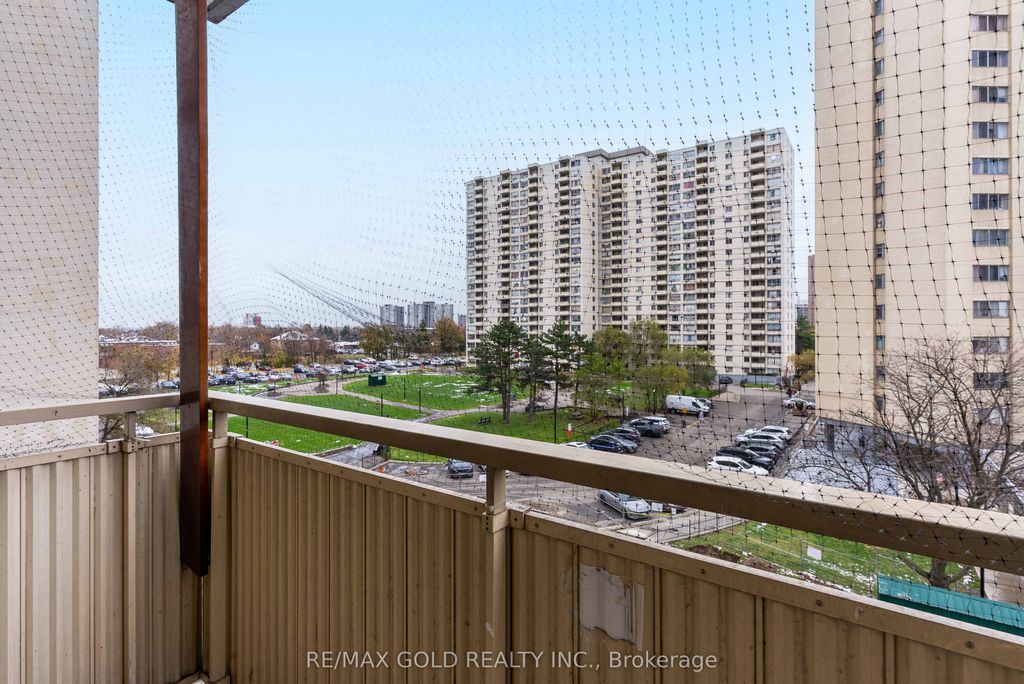 Photo of 340 Dixon Road #513, Toronto, ON M9R 1T1 (MLS # W12833204)