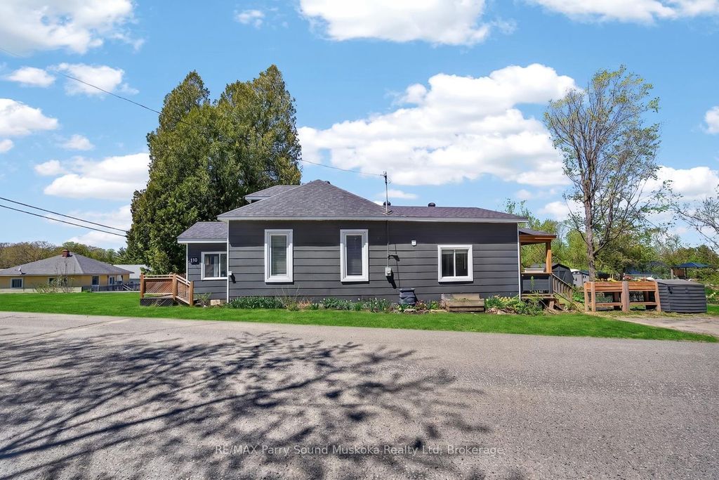 Photo of 516 High Street W, Georgian Bay, ON P0C 1H0 (MLS # X13166860)