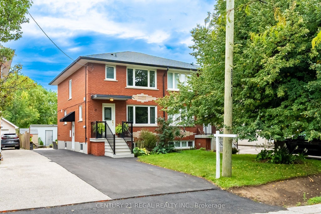 Photo of 21 Burlingame Road, Toronto, ON M8W 1Y7 (MLS # W13755010)